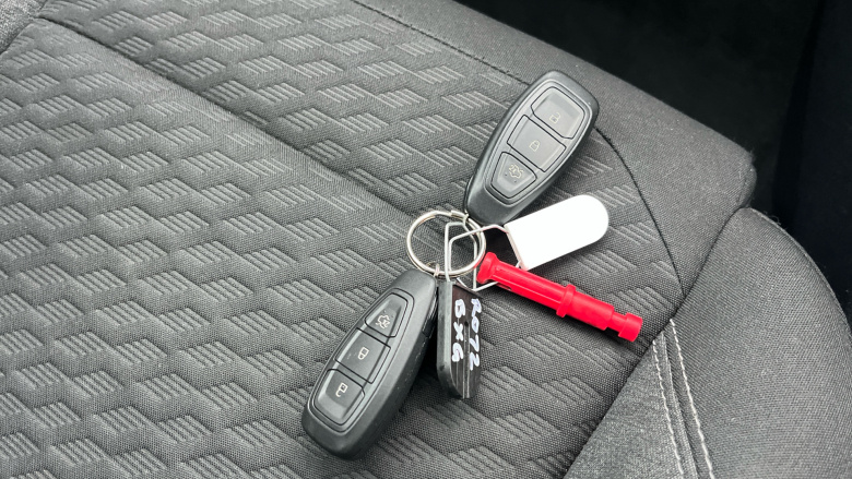 Ford Puma 1.0 EcoBoost Hybrid mHEV Titanium 5dr DCT Petrol Hatchback